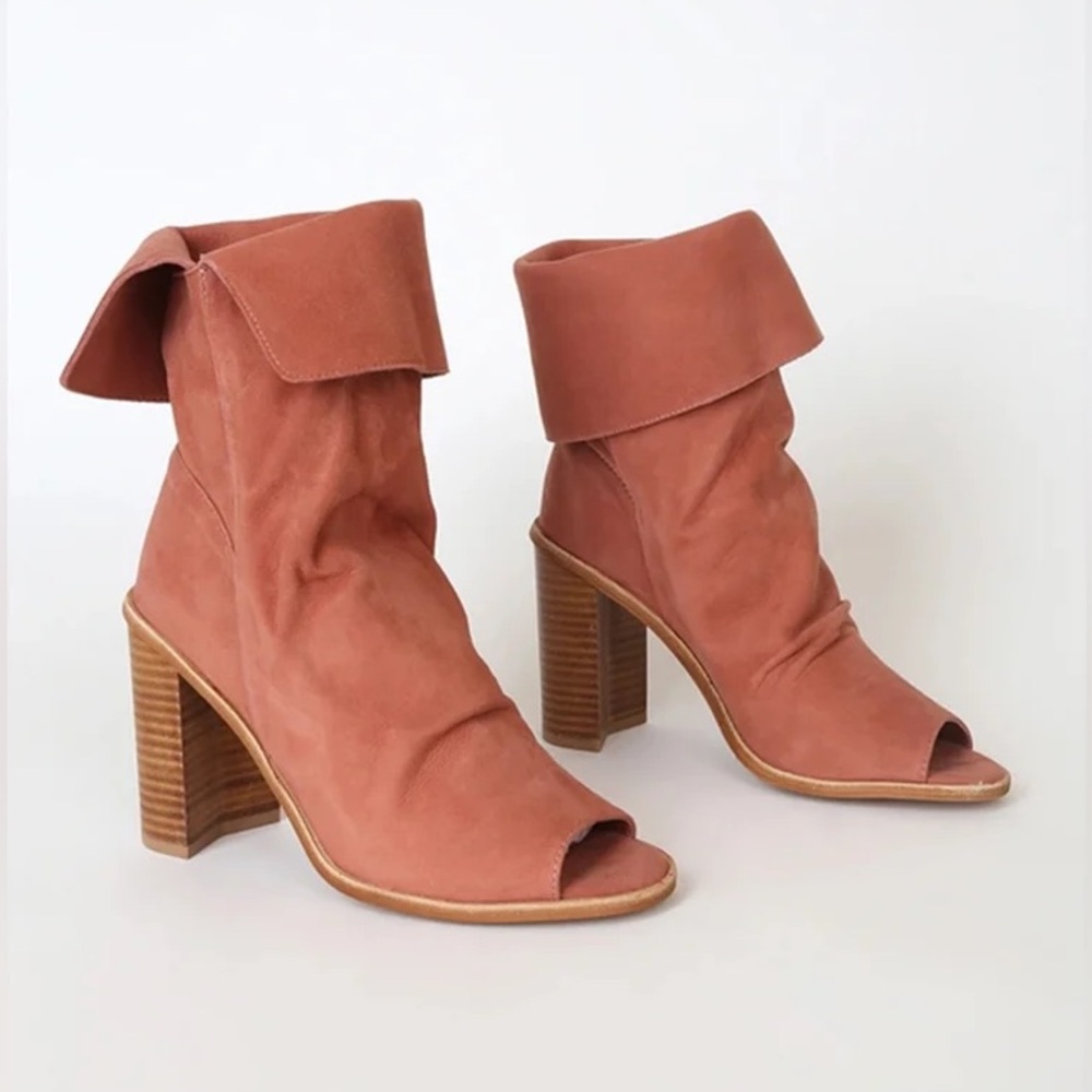 NEW IN BOX: 42 GOLD Ramada Mauve Clay Suede Healed Peep-toe Bootie (Women’s 9.5)